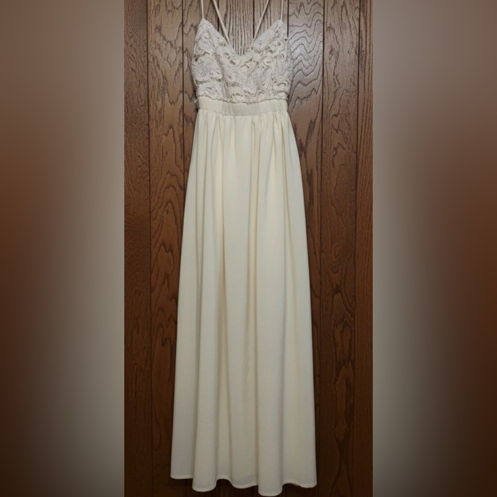 Elegant Cream Maxi Dress